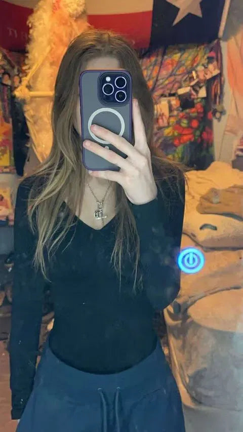 Chloe B.