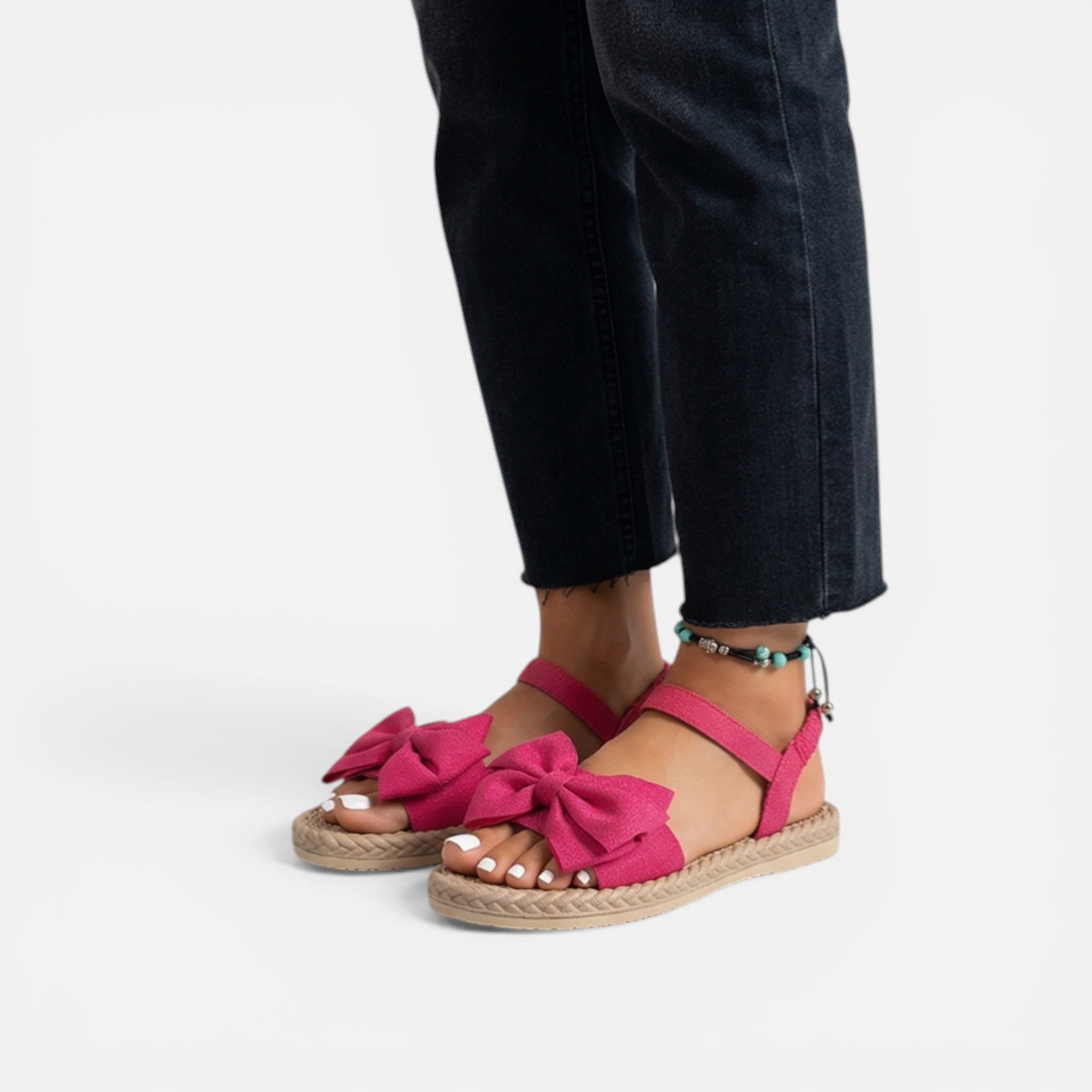 Acethetiq's | Women’s Bow Detail Lightweight Slide Sandals