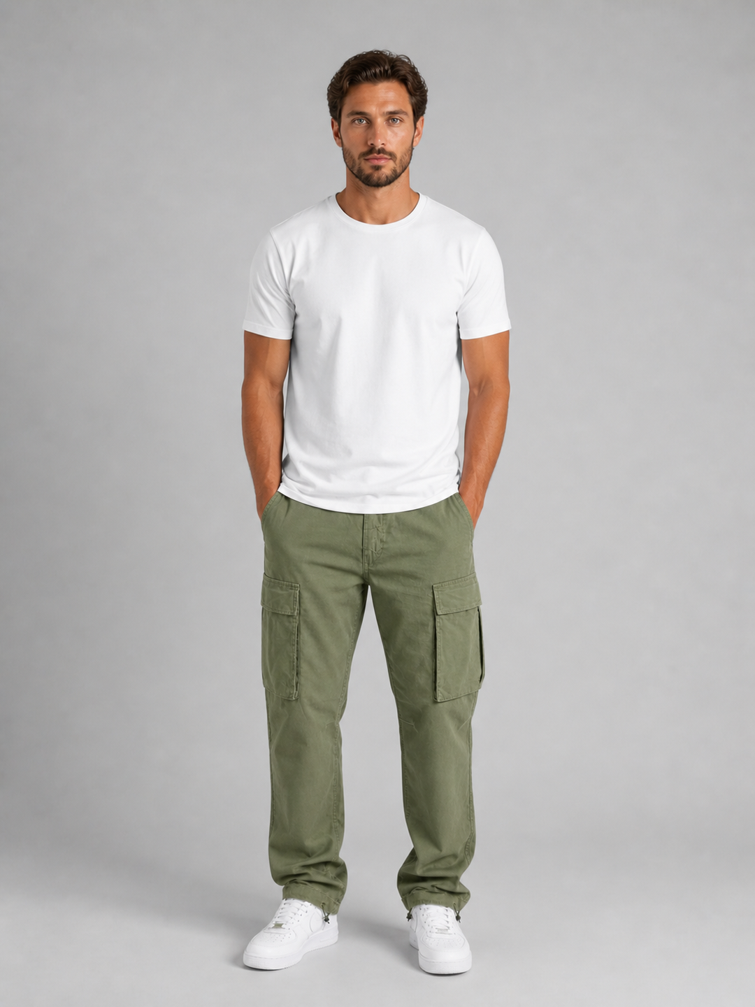 Men's Cargo Trousers in Relaxed Fit Cotton Blend with Multiple Pockets for Everyday Wear