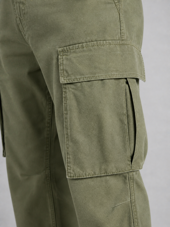 Men's Cargo Trousers in Relaxed Fit Cotton Blend with Multiple Pockets for Everyday Wear