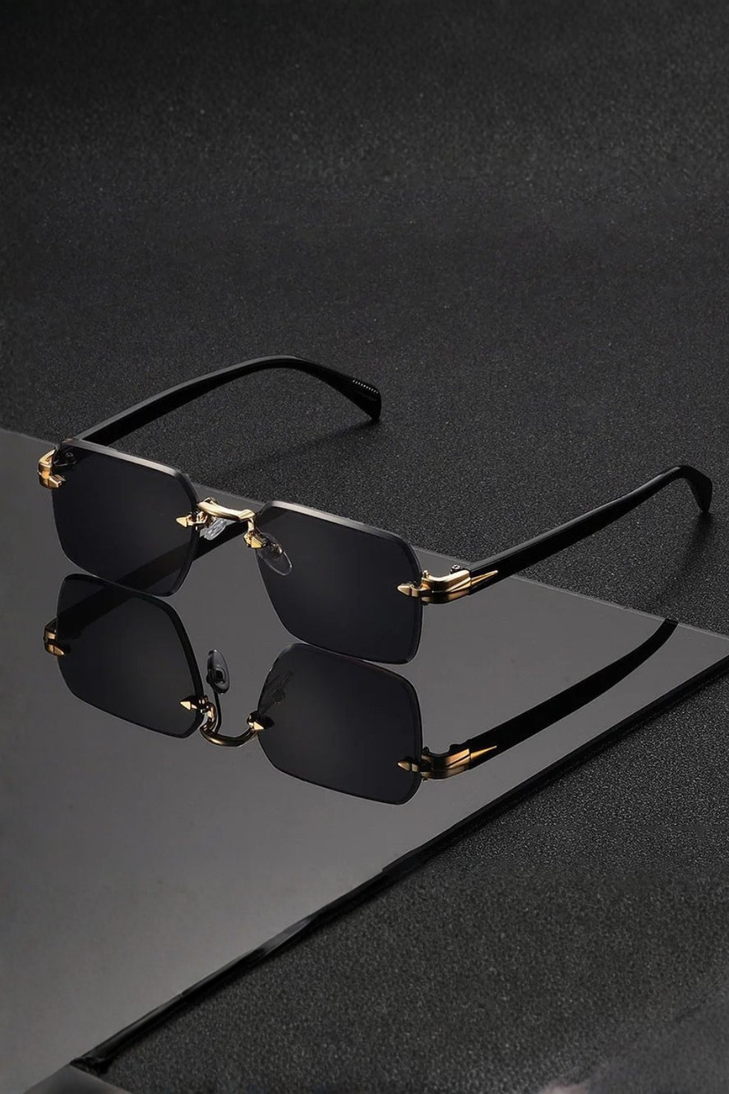 Men's Rimless Sunglasses Modern Style Gold Bridge Gradient Lenses