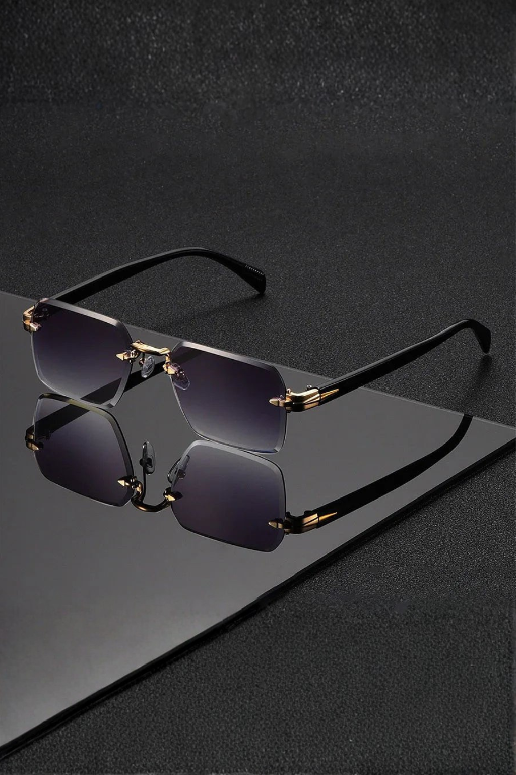 Men's Rimless Sunglasses Modern Style Gold Bridge Gradient Lenses