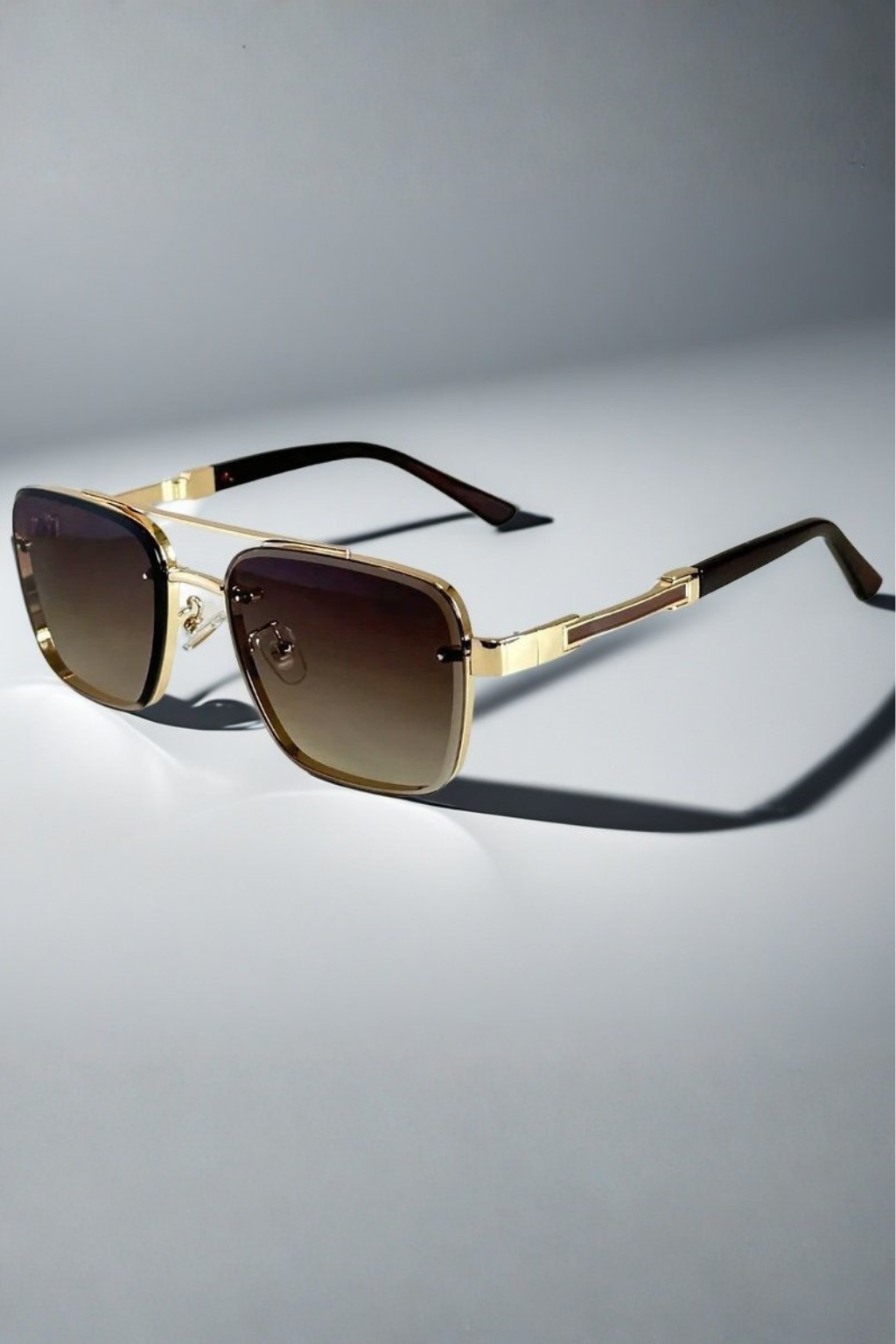 Men's Square Aviator Sunglasses Gold Metal Frame Gradient Lenses