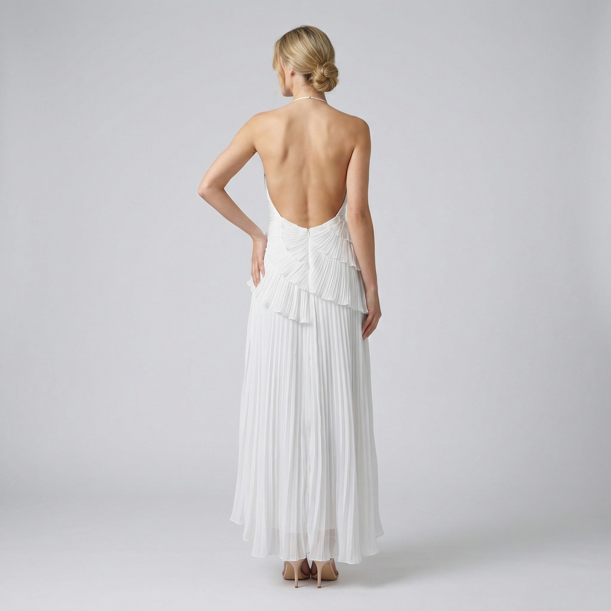 Women's Halter Neck Ruffle Maxi Dress - Backless Evening Occasion