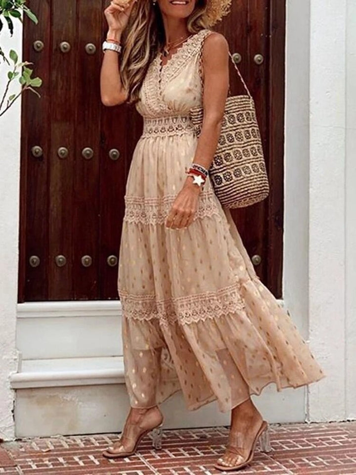 Women's Bohemian Maxi Dress in Lightweight Fabric for Summer Outings