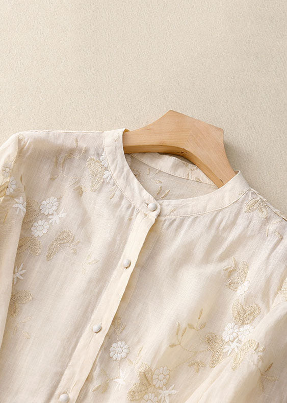 Women's Floral Embroidered Blouse in Relaxed Fit for Summer Casual and Evening Wear