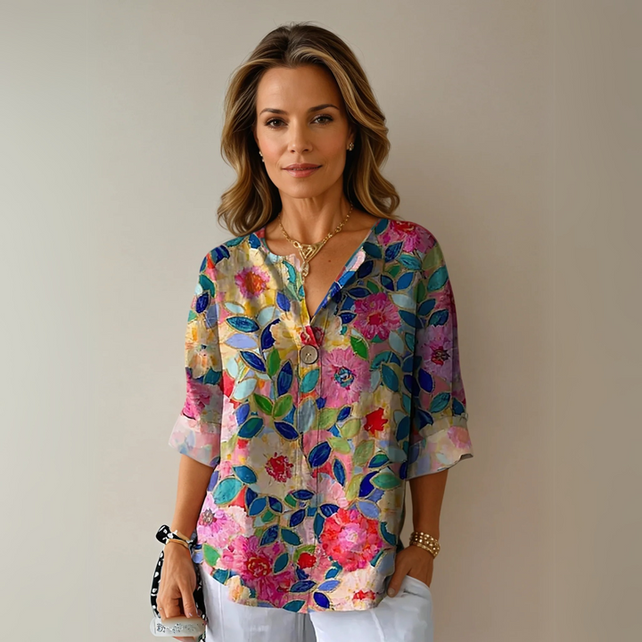 Women's Floral Print Blouse with Flattering Silhouette for Casual and Elegant Occasions