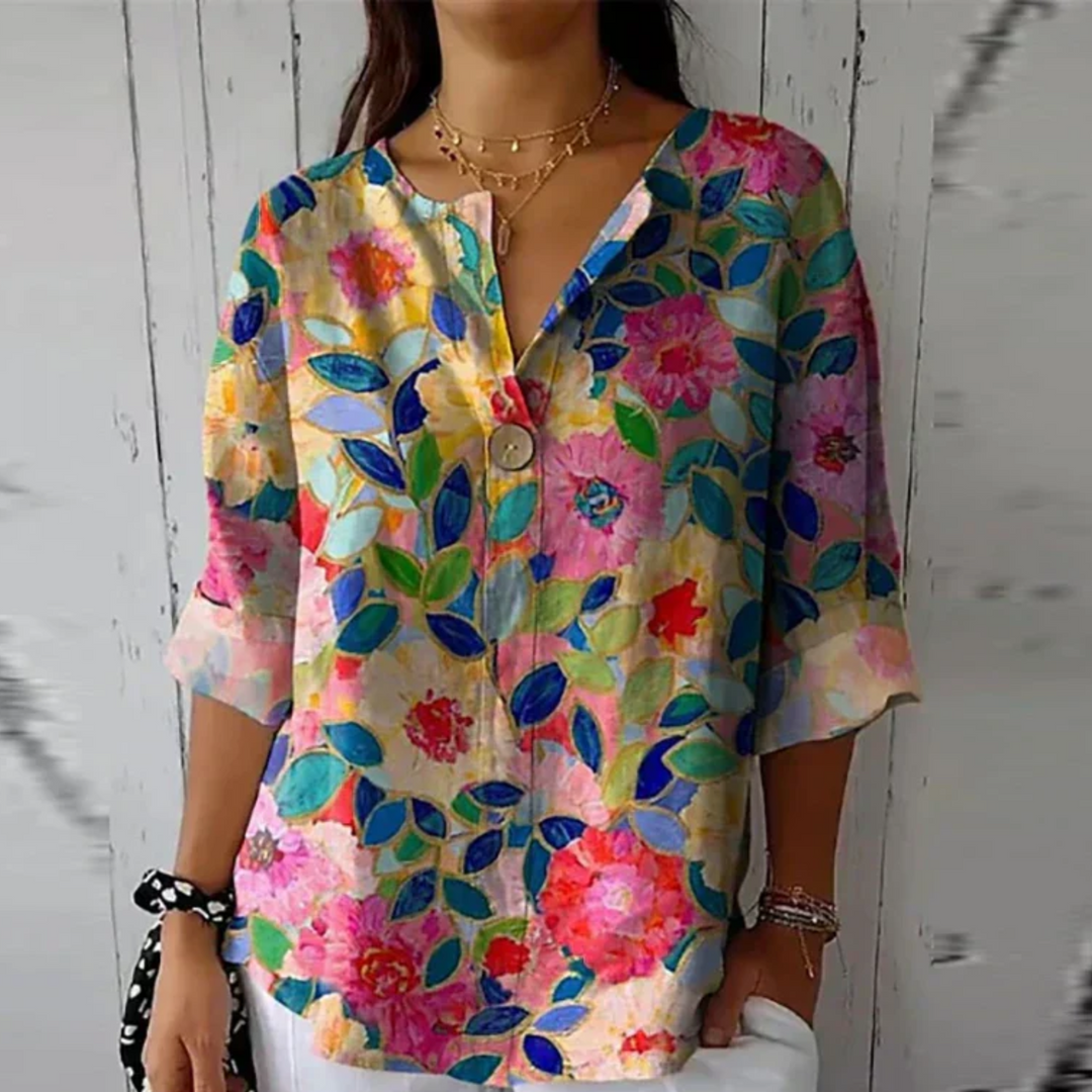 Women's Floral Print Blouse with Flattering Silhouette for Casual and Elegant Occasions