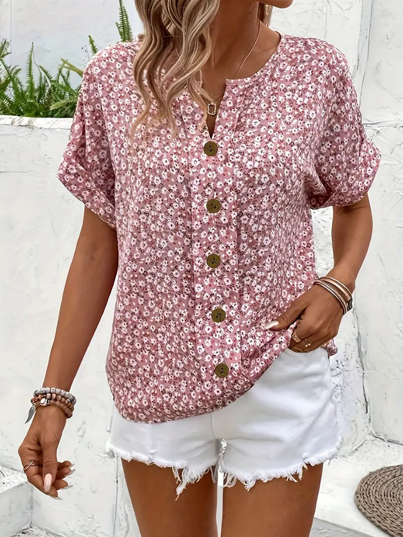 Women's Floral Print Blouse with Flowy Fit for Casual and Elegant Occasions