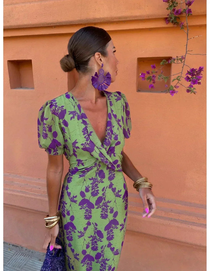 Women's Flowing Summer Dress in Lightweight Fabric for Casual or Formal Occasions