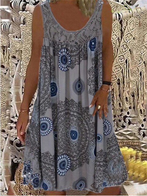 Women's Light Summer Beach Dress with Bohemian Style for Casual Sunny Days