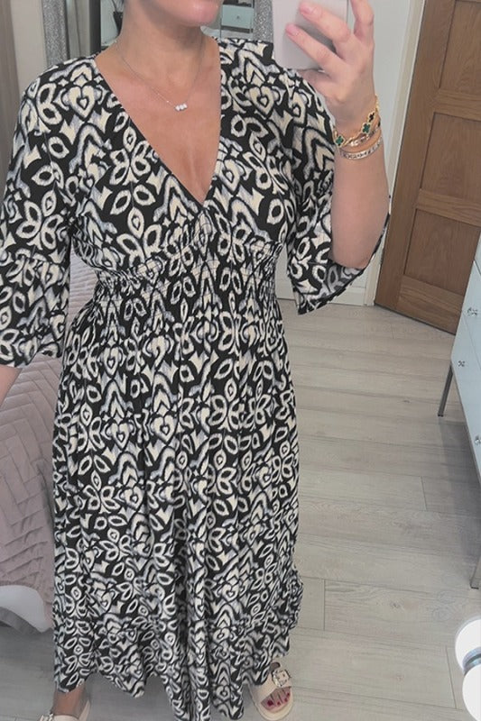 Women's Maxi Dress in Lightweight Viscose with V-Neck for Summer Outings