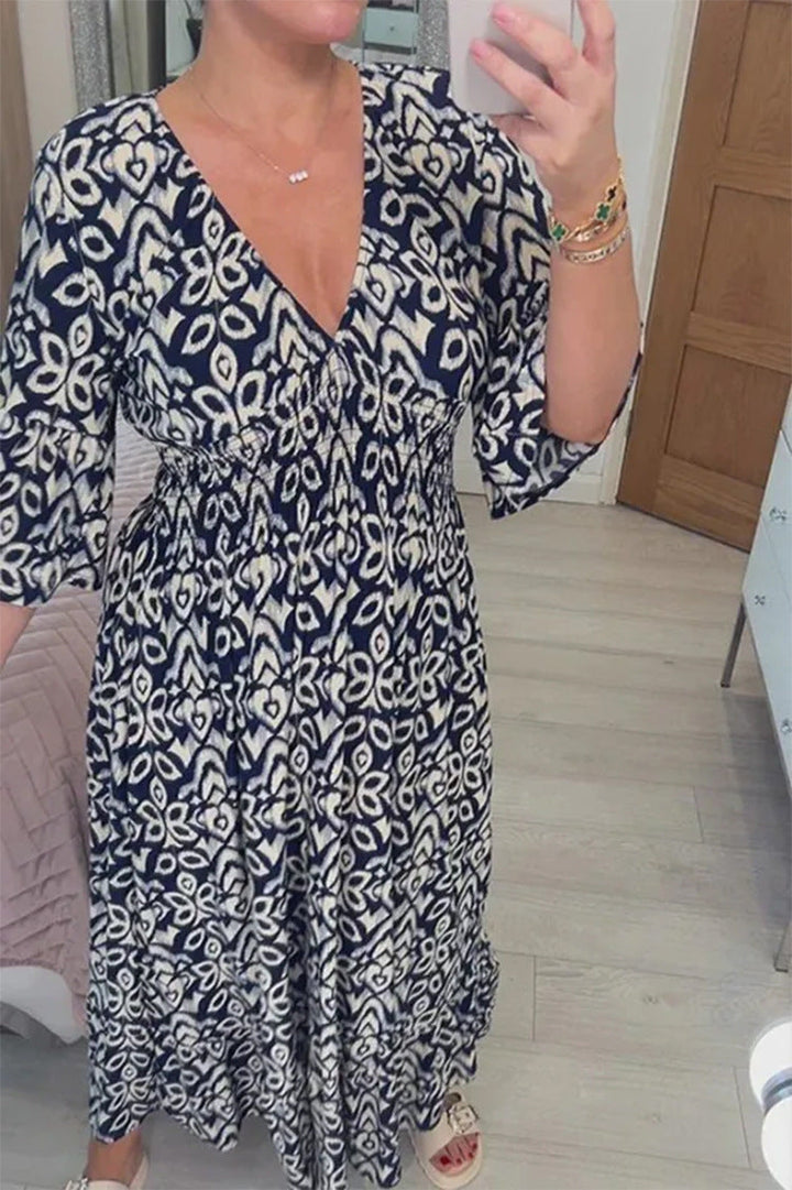 Women's Maxi Dress in Lightweight Viscose with V-Neck for Summer Outings