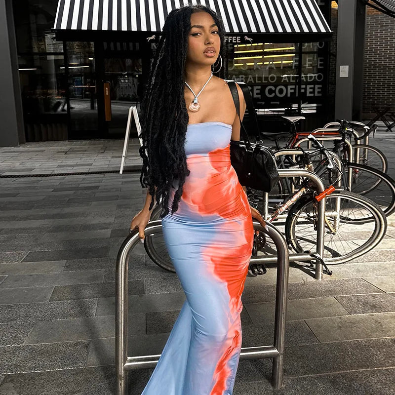 Women's Maxi Dress in Vibrant Print with Strapless Silhouette for Summer Beach Outings 4