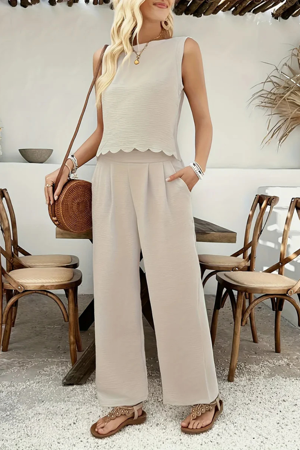 Women's Outfit Sleeveless Scallop Hem Top with Tie Back and Wide Leg Trousers Set in Textured Fabric for Casual and Semi-Formal Events 3
