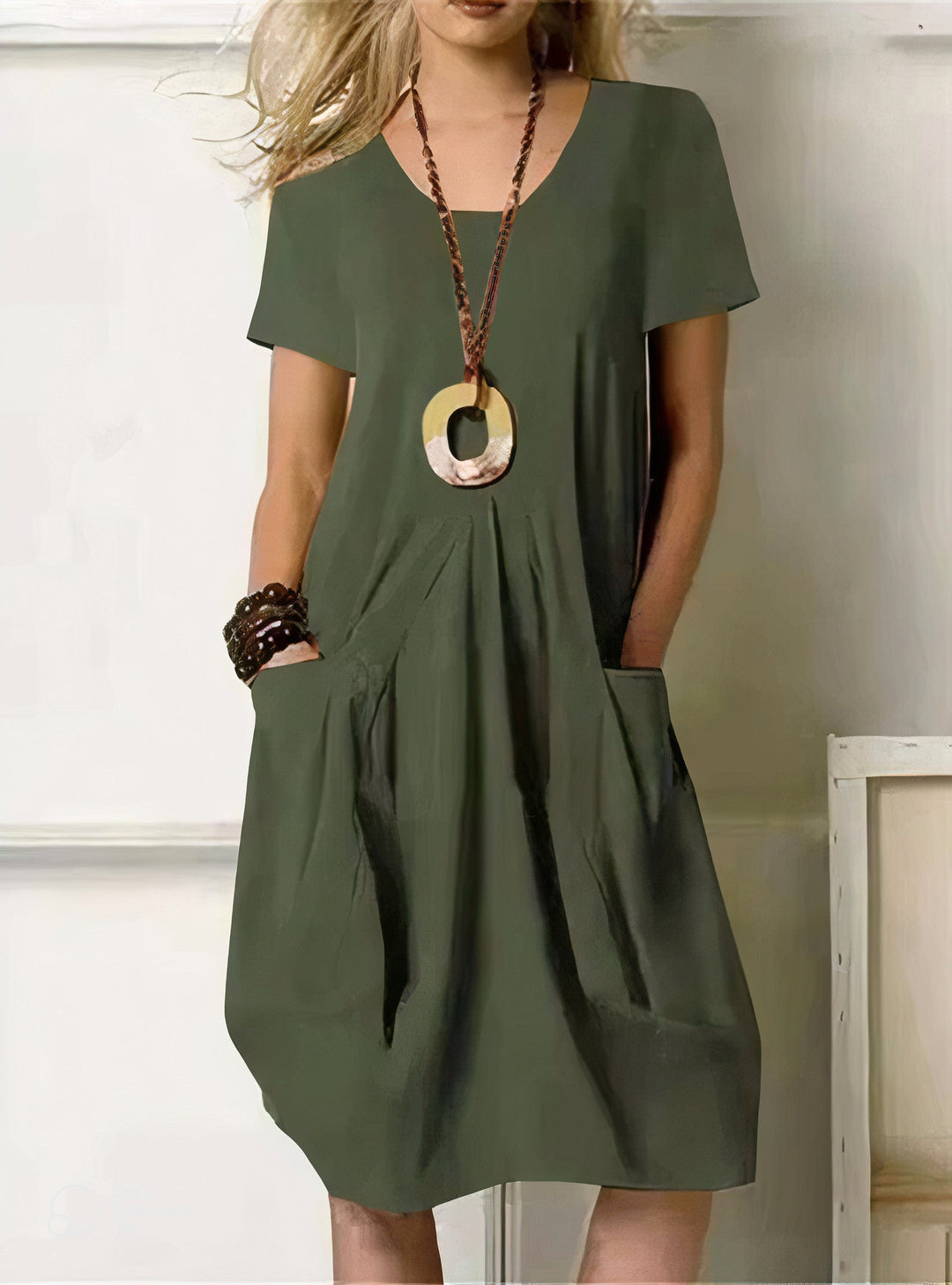 Women's Relaxed Fit Dress in Soft Fabric for Everyday Comfort and Versatile Styling