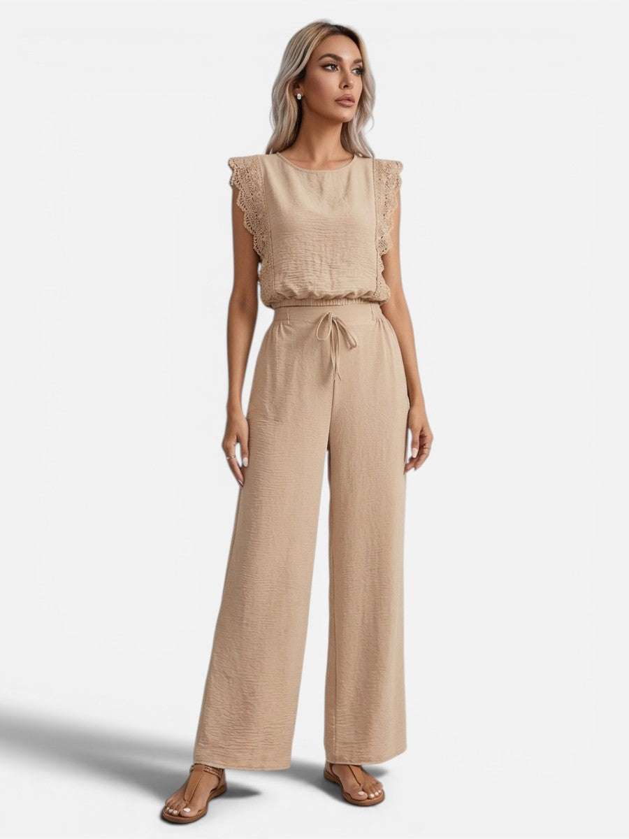 Women's Relaxed Two-Piece Outfit Set with Wide Leg Trousers in Cotton Blend for Everyday Wear