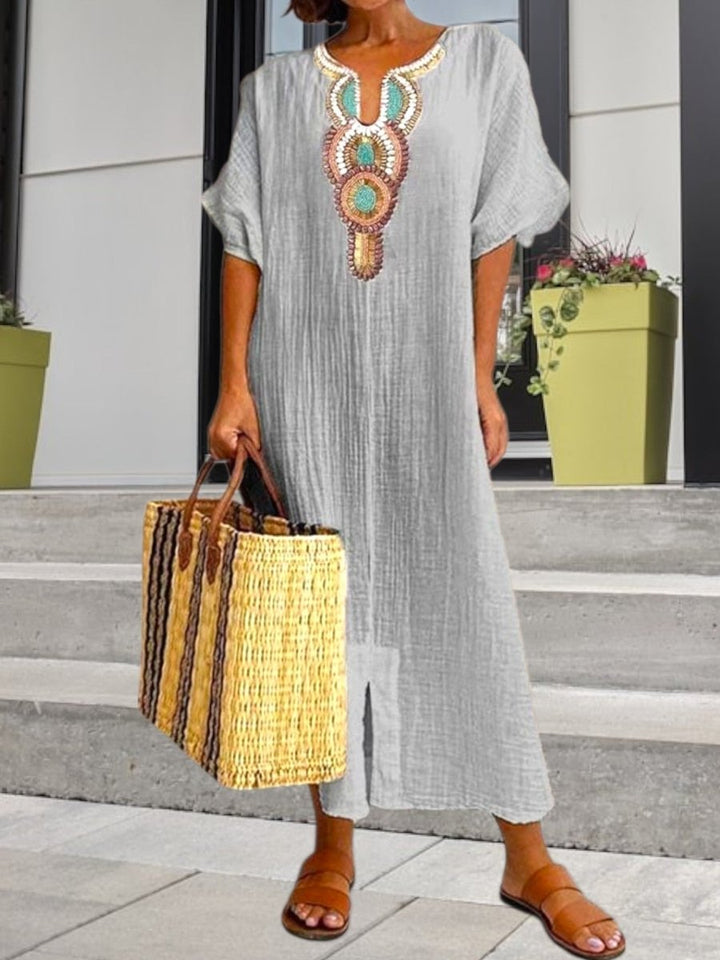 Women's Summer Dress with Embroidered Details and Fluid Fit for Casual Events
