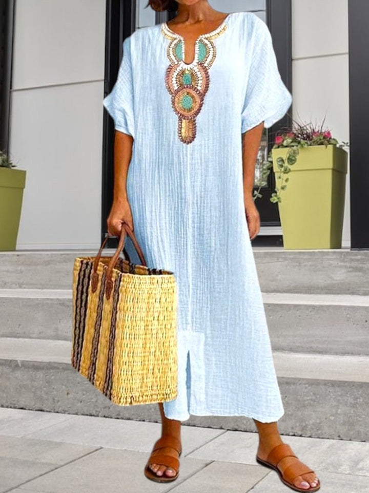 Women's Summer Dress with Embroidered Details and Fluid Fit for Casual Events