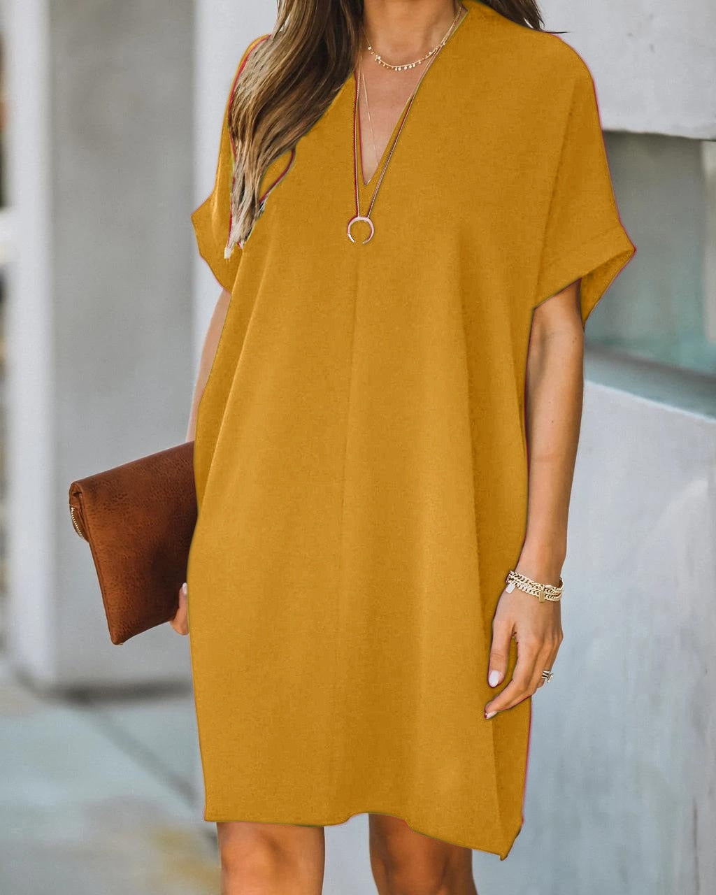 Women's V-Neck Summer Dress in Breathable Fabric for Everyday Casual Wear