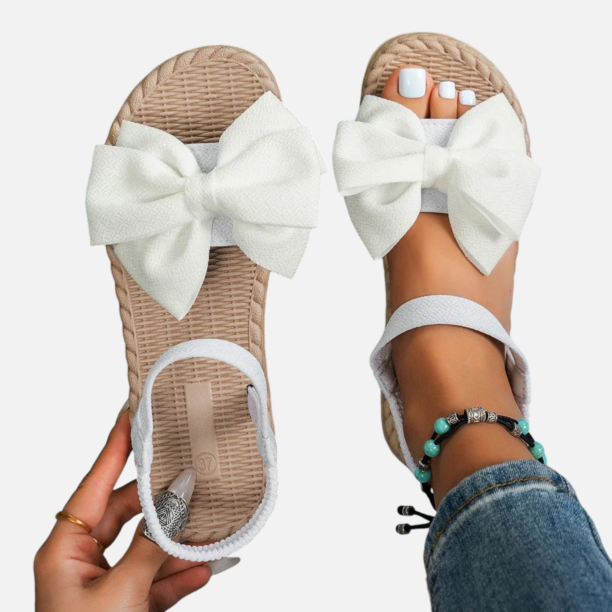 Acethetiq's | Women’s Bow Detail Lightweight Slide Sandals