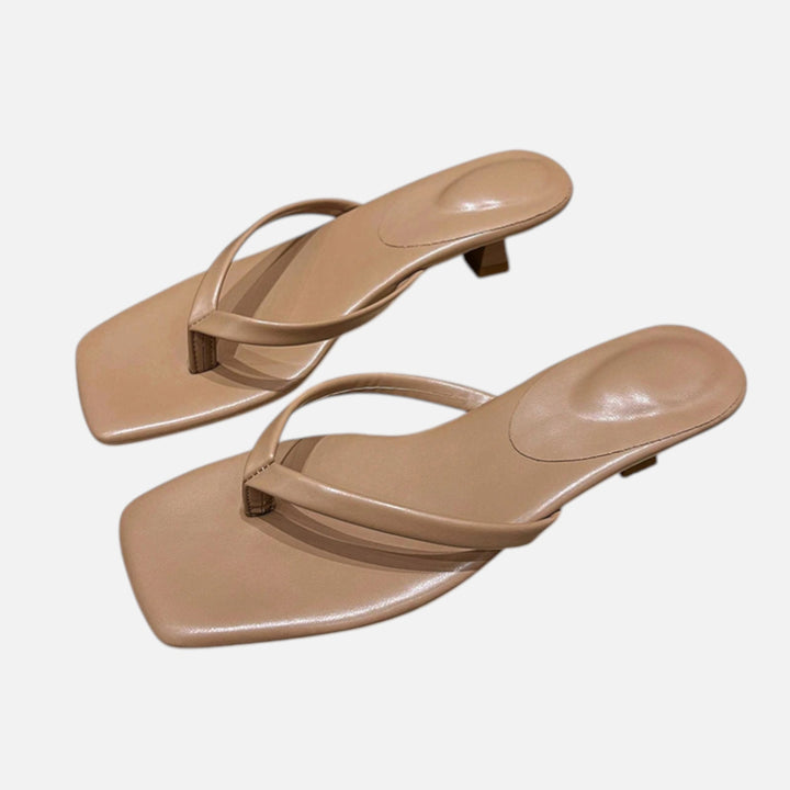 Acethetiq's | Women’s Comfort Clip-Toe Low-Heel Sandals